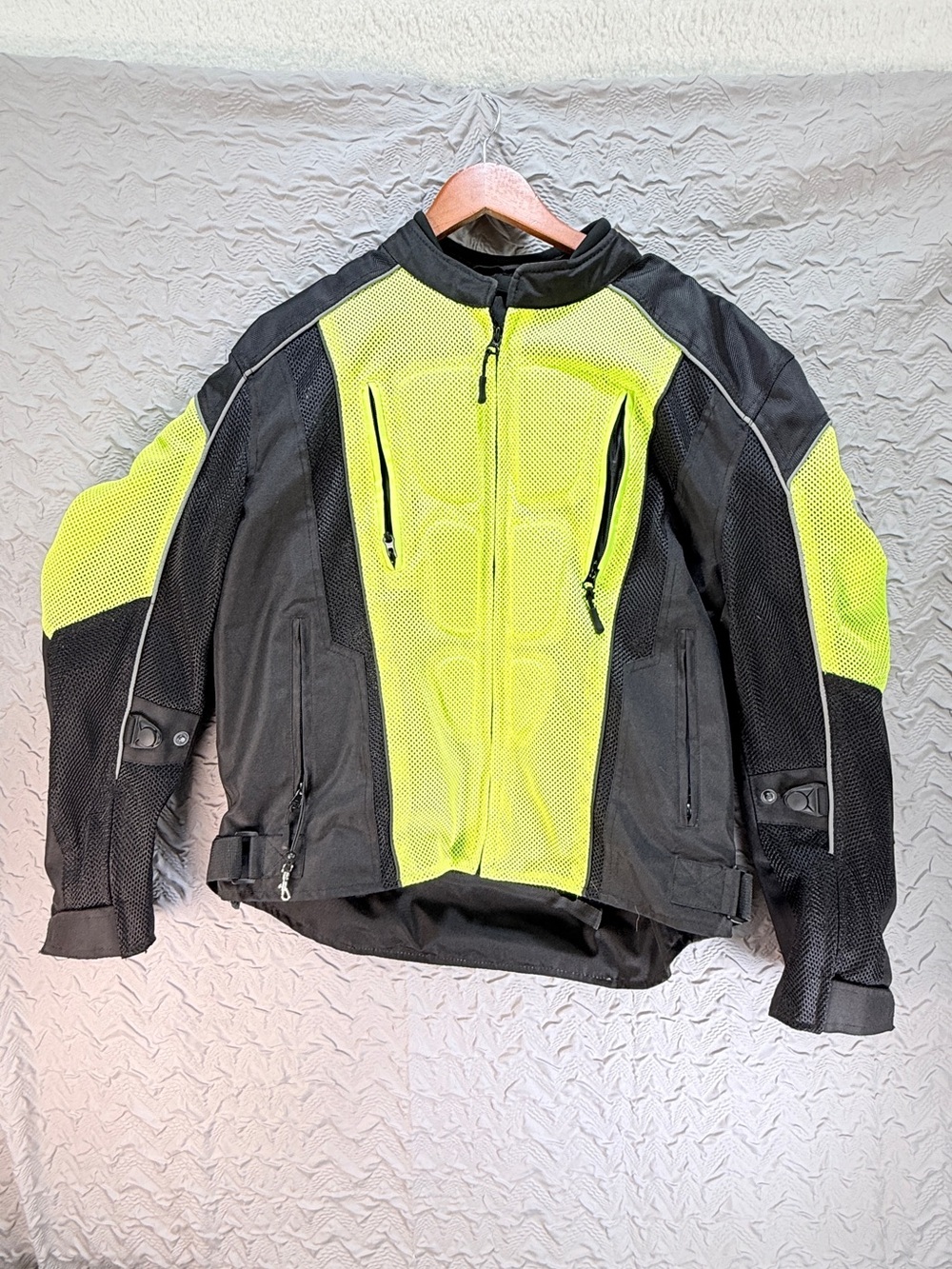 Viking Cycle Mens Medium Hi Vis Mesh Armored Motorcycle Riding Jacket Black Neon